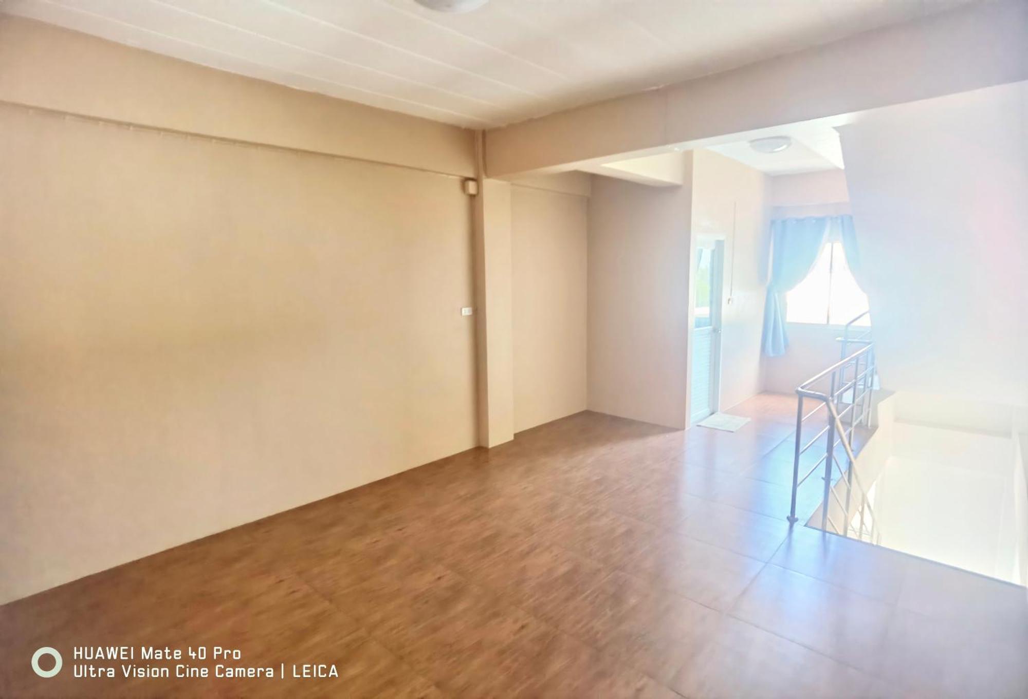 115 Townhouse Ban Khlong Krang Exterior foto