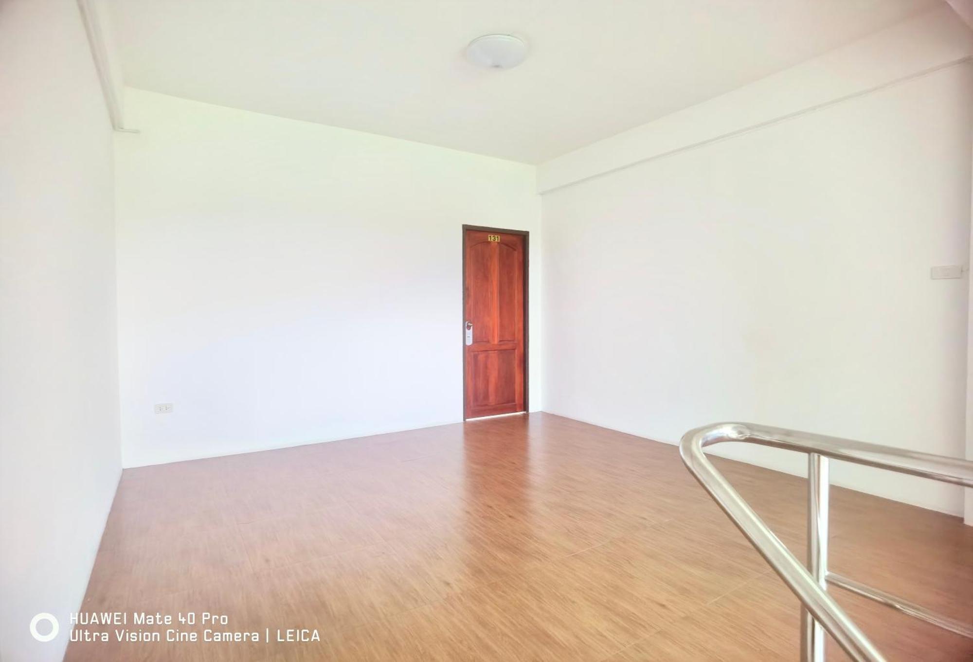115 Townhouse Ban Khlong Krang Exterior foto