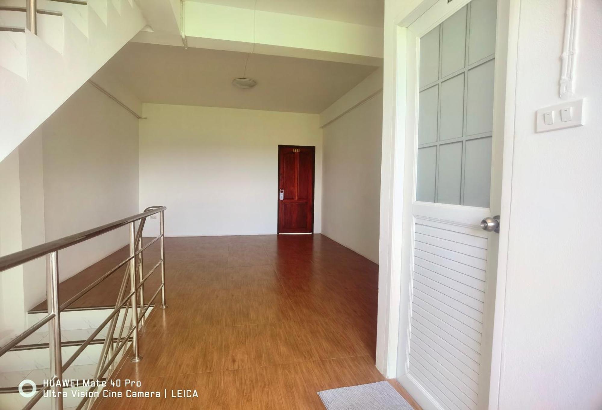 115 Townhouse Ban Khlong Krang Exterior foto