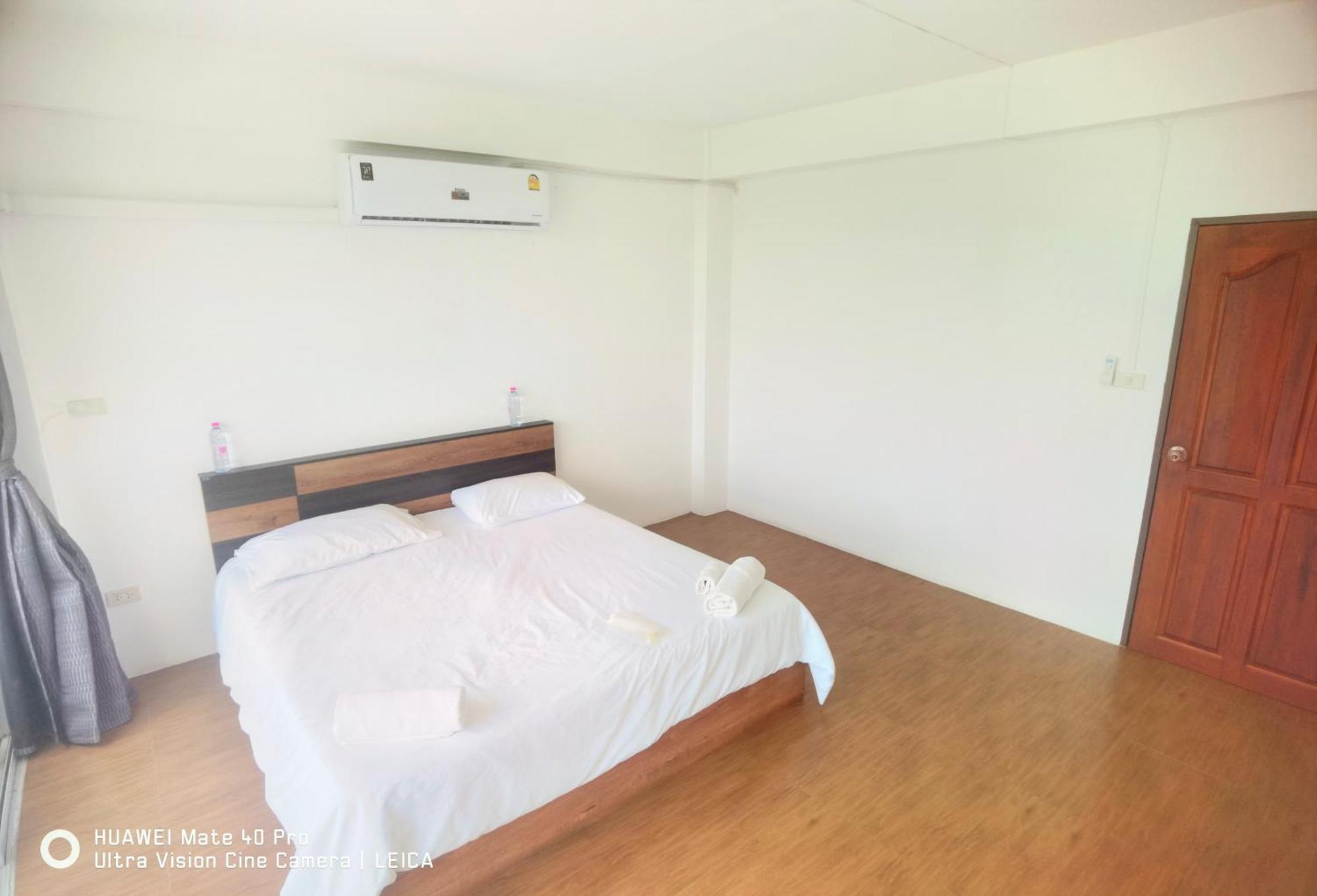 115 Townhouse Ban Khlong Krang Exterior foto