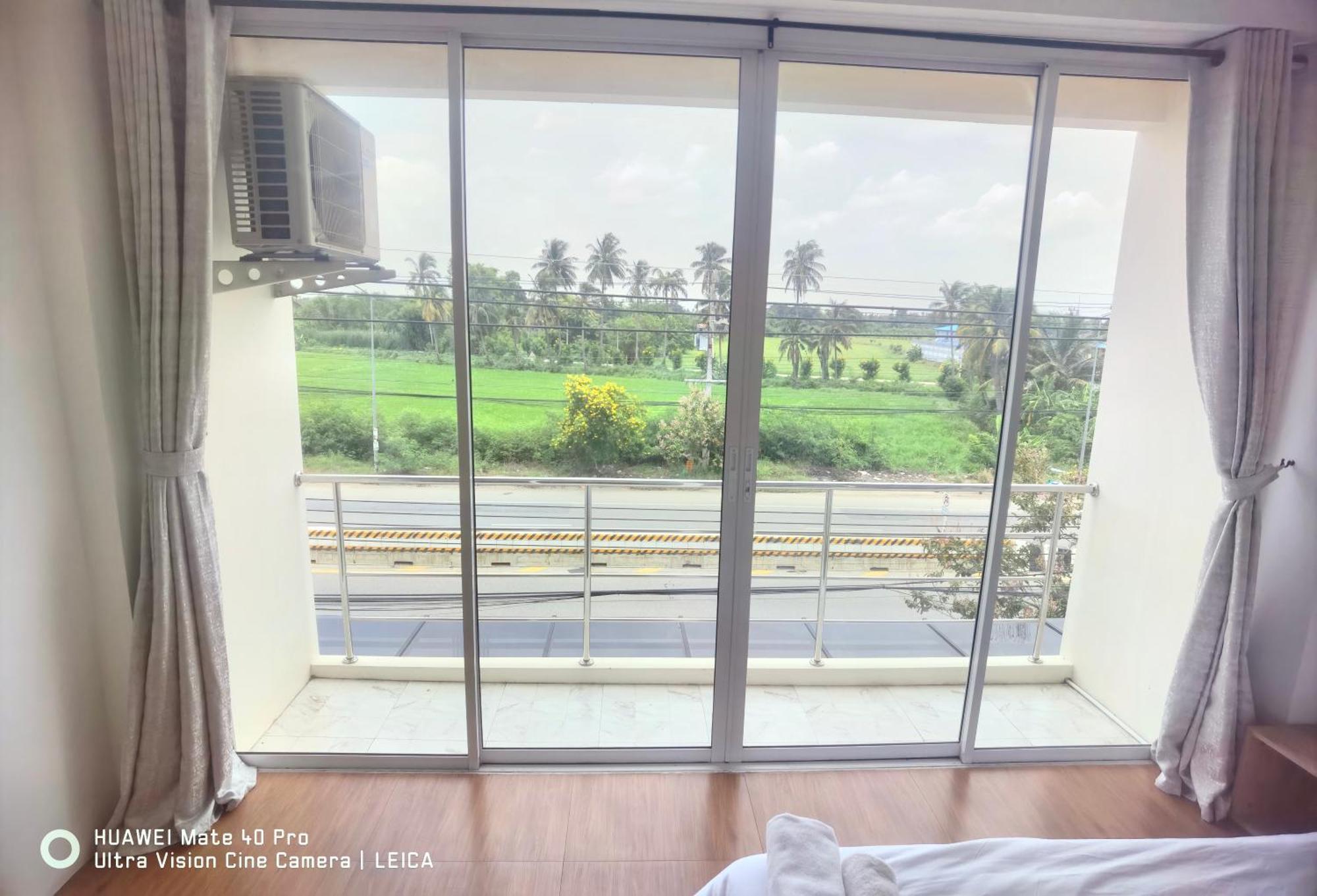 115 Townhouse Ban Khlong Krang Exterior foto